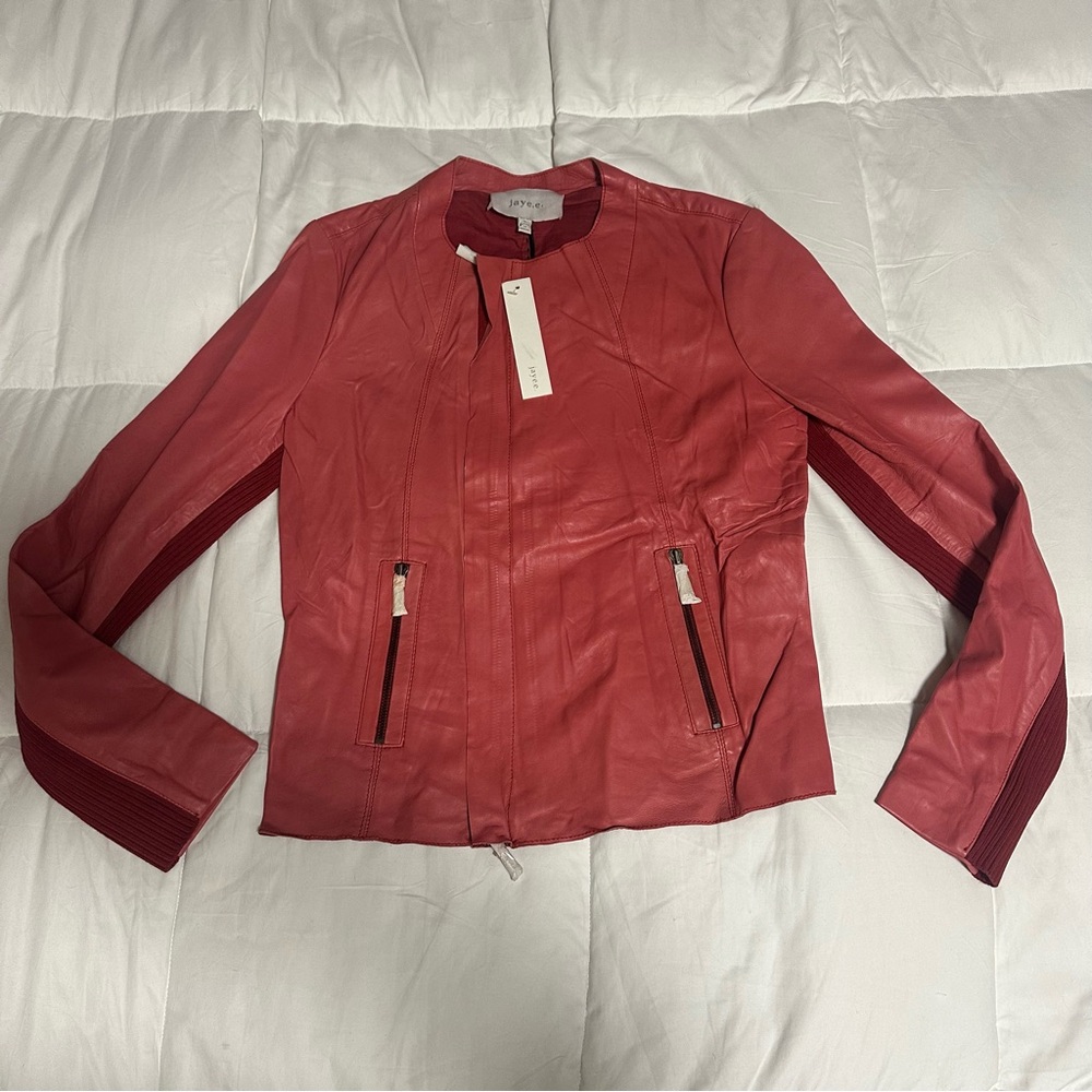 Womens Jacket 100% lamb Leather Jade E with zipper size  sm junior color coral
